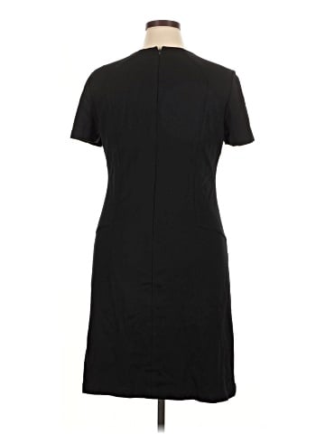 Donna Morgan Casual Dress (view 2)