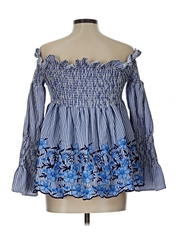 Romeo & Juliet Couture 3/4 Sleeve Blouse (view 2)