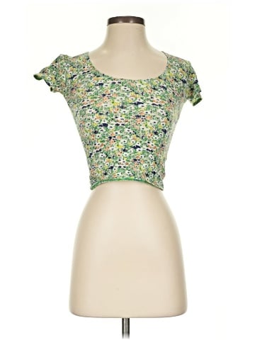 Urban Outfitters Short Sleeve T-Shirt (view 1)