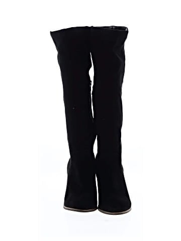 Universal Thread Boots (view 2)