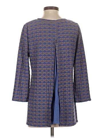 Plume and Thread 3/4 Sleeve Top (view 2)