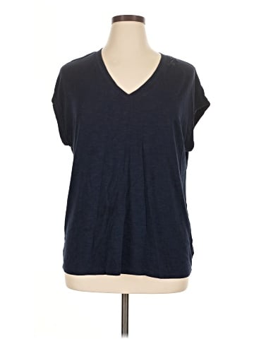 Jessica Simpson Sleeveless T-Shirt (view 1)