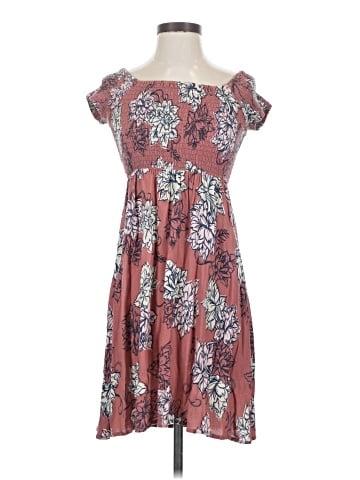 Others Follow Casual Dress (view 1)