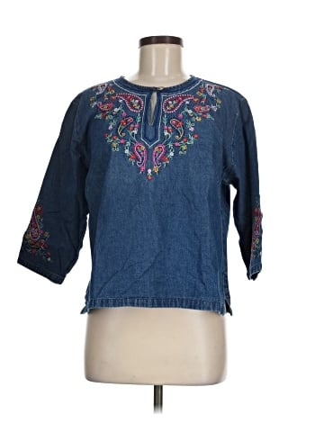 Two Twenty 3/4 Sleeve Blouse (view 1)