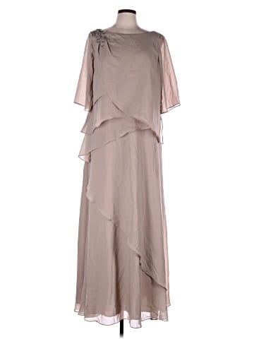 Formal Fashions Casual Dress (view 1)