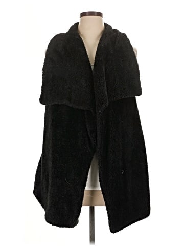 Peace & Pearls Fleece (view 1)