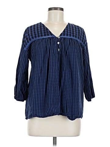 Weekend Suzanne Betro 3/4 Sleeve Henley (view 1)