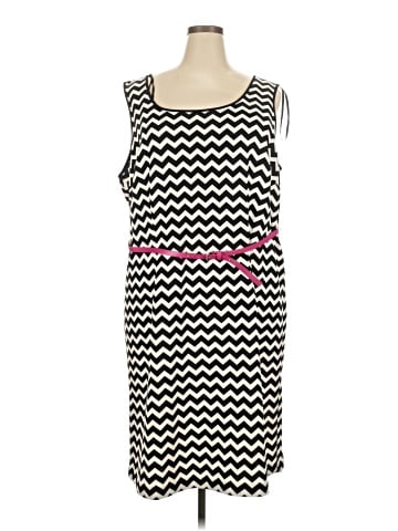 Sandra Darren Casual Dress (view 1)