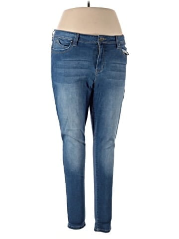 YMI Jeans (view 1)