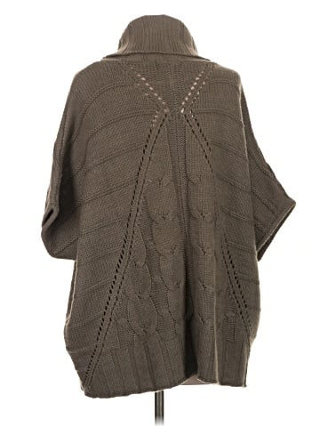 Even Poncho (view 2)