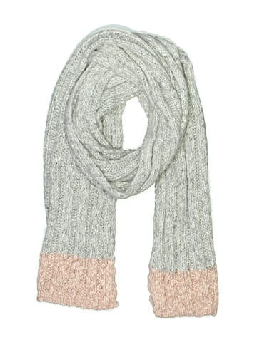 Hollister Scarf (view 1)