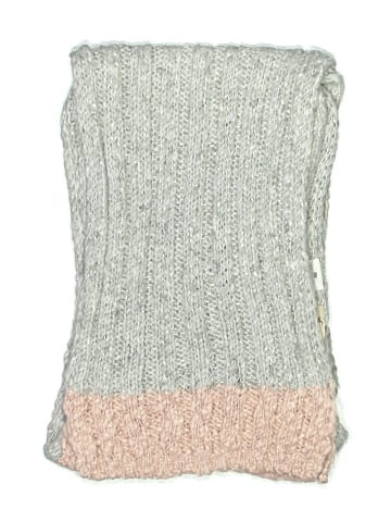 Hollister Scarf (view 2)