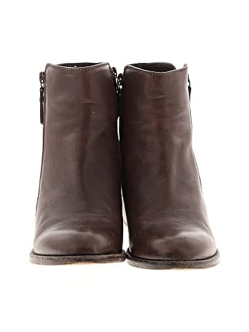 Attilio Giusti Leombruni Ankle Boots (view 2)