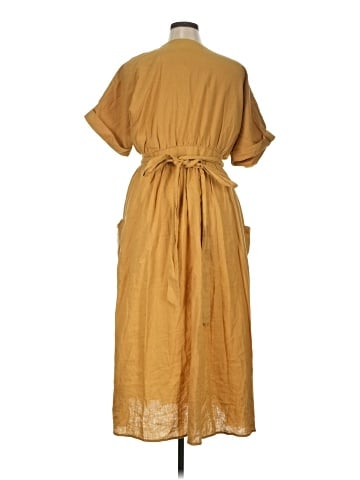 Urban Outfitters Casual Dress (view 2)