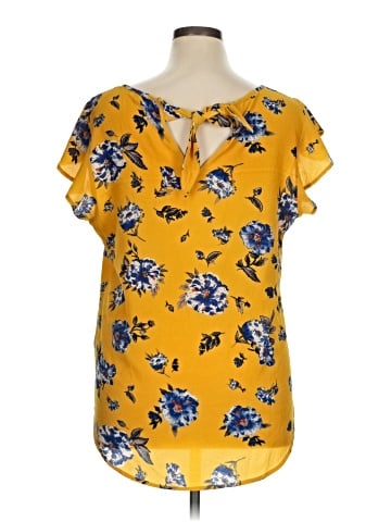 Blu Pepper Short Sleeve Blouse (view 2)
