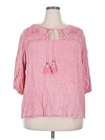 Farmers Market 3/4 Sleeve Blouse (view 1)