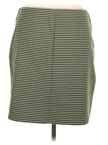 Old Navy Casual Skirt (view 2)