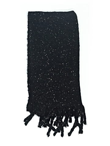 Universal Thread Scarf (view 2)
