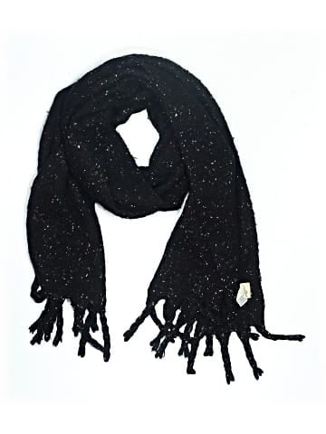 Universal Thread Scarf (view 1)