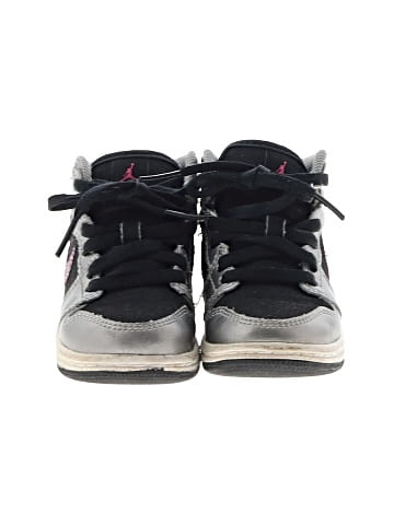 Air Jordan Sneakers (view 2)