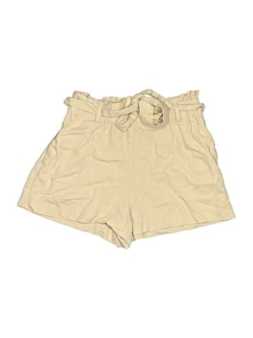 Have Khaki Shorts (view 1)