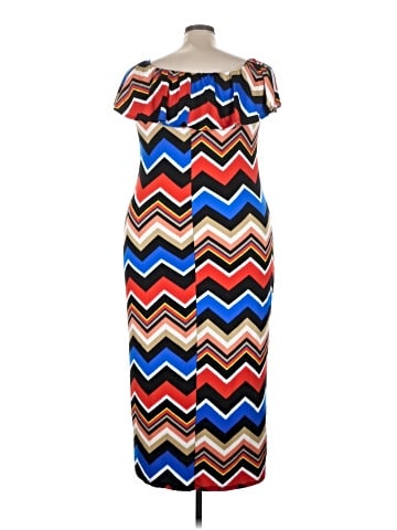 Discreet Casual Dress (view 2)