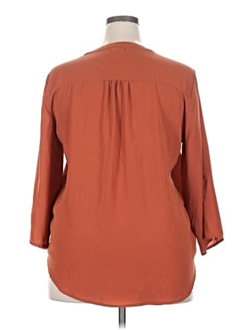 Maurices 3/4 Sleeve Blouse (view 2)