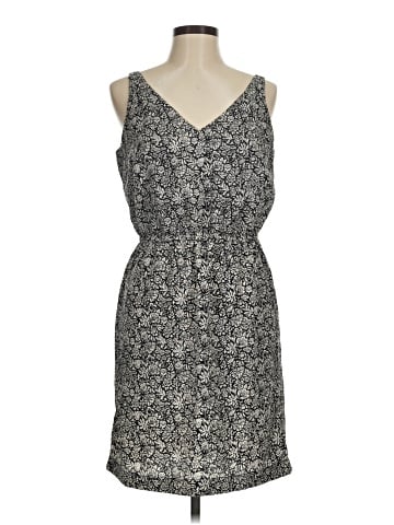 Ann Taylor LOFT Outlet Cocktail Dress (view 1)