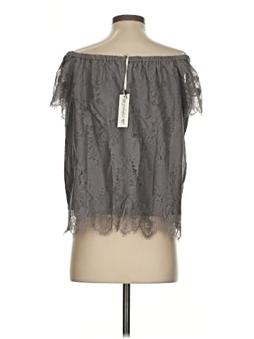 Gold Hawk Sleeveless Blouse (view 2)