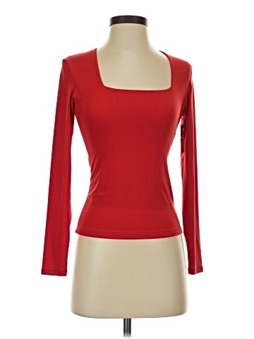 Pumiey 3/4 Sleeve T-Shirt (view 1)