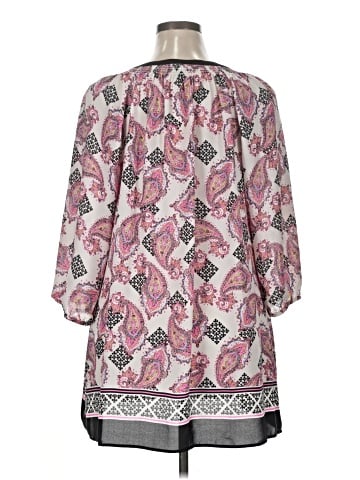 Signature Studio 3/4 Sleeve Blouse (view 2)