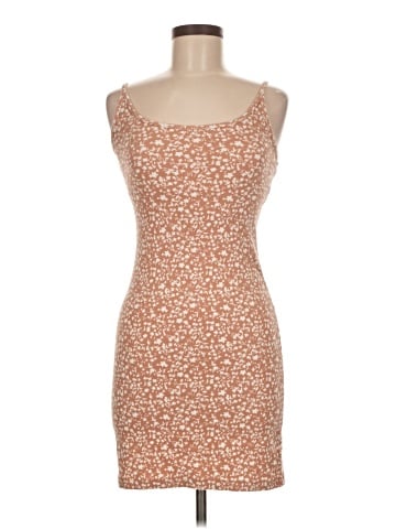 Old Navy Casual Dress (view 1)