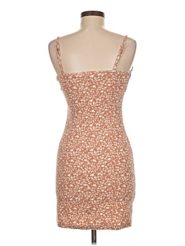 Old Navy Casual Dress (view 2)
