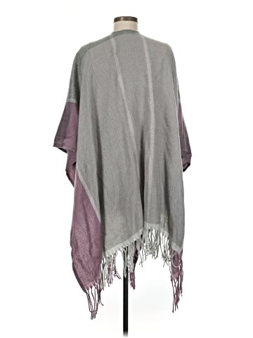 Woolrich Poncho (view 2)