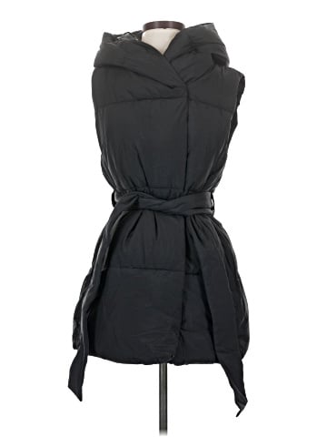 Gap Vest (view 1)