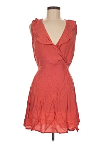 Ann Taylor LOFT Outlet Cocktail Dress (view 1)