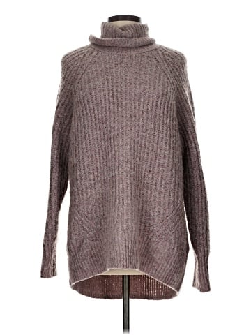 Old Navy Turtleneck Sweater (view 1)