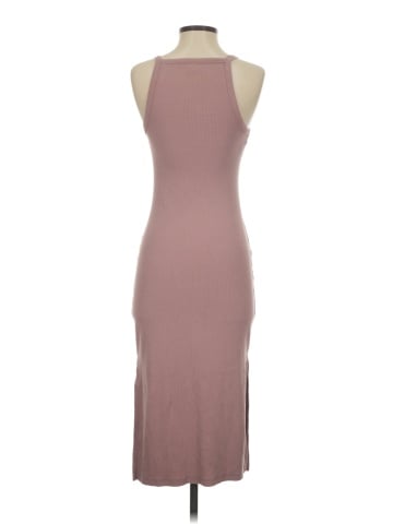 Old Navy Casual Dress (view 2)