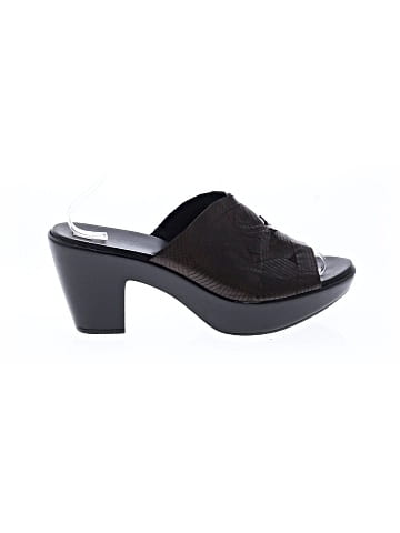 Munro American Sandals (view 1)