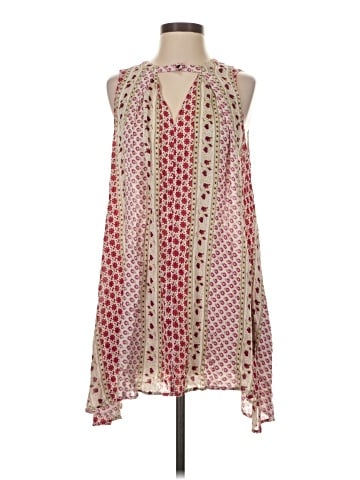 En Creme Casual Dress (view 1)