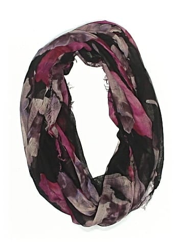 Collection 18 Scarf (view 1)