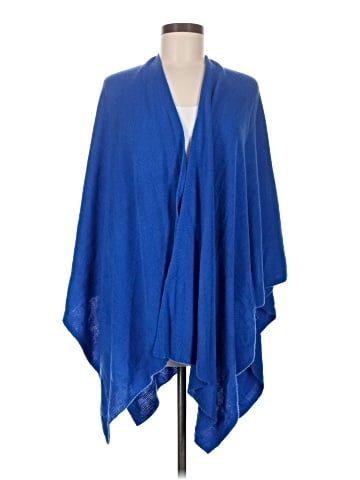 Coco + Carmen Poncho (view 1)