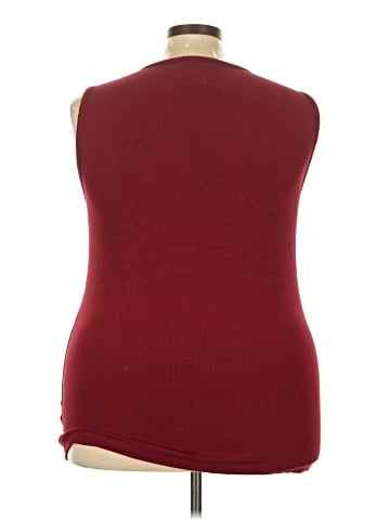 Michelle Mae Sleeveless T-Shirt (view 2)