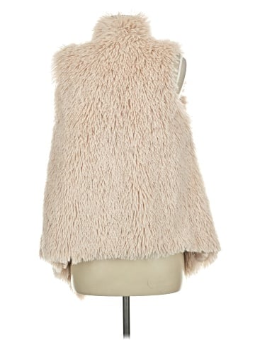 Jolt Faux Fur Vest (view 2)