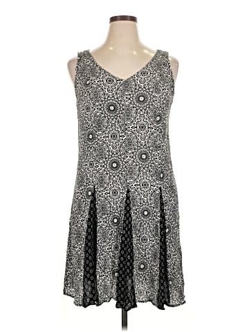 Relativity Casual Dress (view 1)