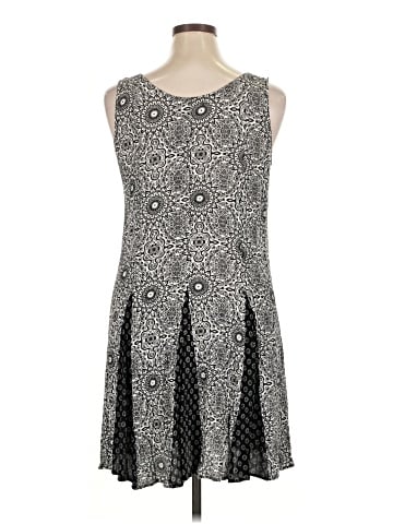Relativity Casual Dress (view 2)