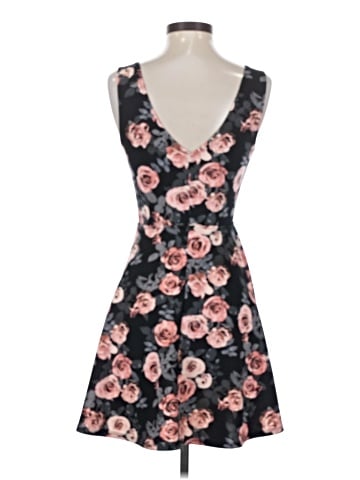 Forever 21 Cocktail Dress (view 2)