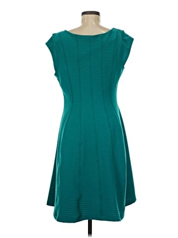 Signature by Robbie Bee Casual Dress (view 2)