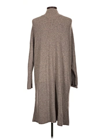 Chelsea & Violet Cardigan (view 2)
