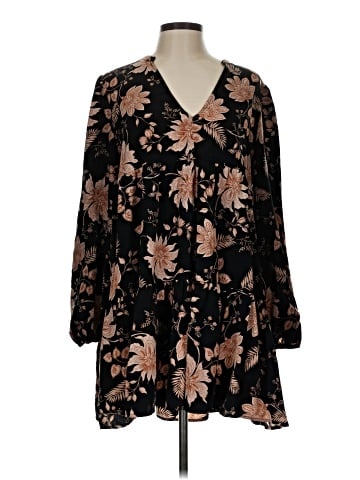 Sanctuary Casual Dress (view 1)